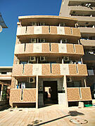  2階 築18年10ヶ月の賃貸物件