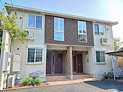 グランリベアWH 2階 築11年8ヶ月の賃貸物件