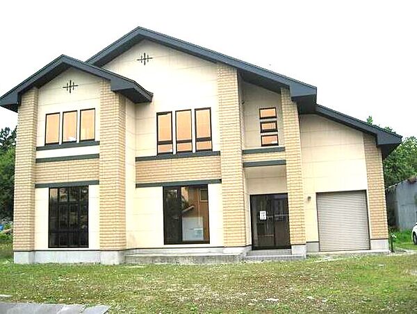 detached 岩手県和賀郡西和賀町沢内字貝沢３地割467-7
地図を見る