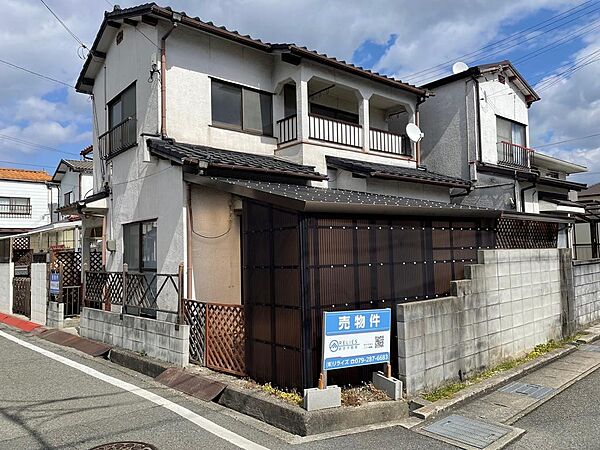 外観：328000566347