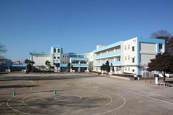 館林市立第八小学校 1910m