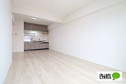 JR東海道・山陽本線 近江八幡駅 徒歩9分の賃貸マンション 4階2LDKのリビング/ダイニング