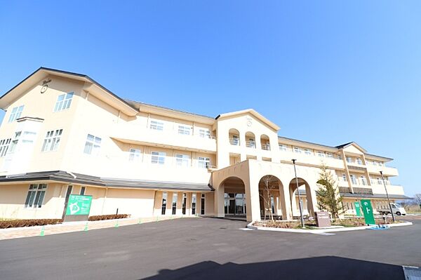 病院「公益財団法人近江兄弟社ヴォーリズ記念病院まで5558m」