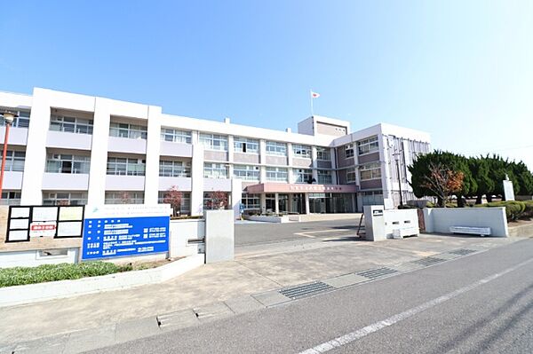 高校「滋賀県立八幡工業高校まで2793m」