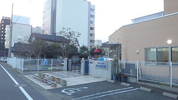 栗田保育園 130m