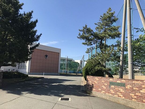 秋田市立土崎中学校 1000m