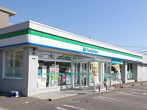 ファミリーマート 秋田南通宮田店 700m