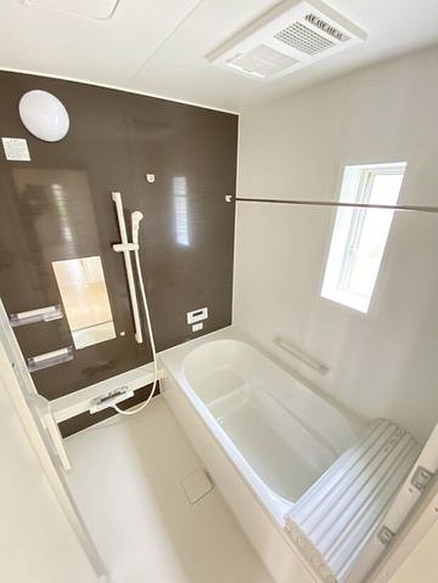 同型写真（浴室）