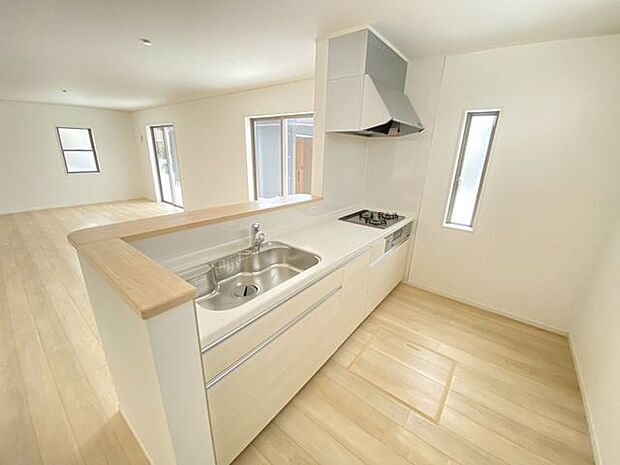 同型写真（キッチン）