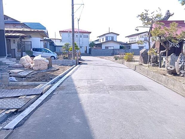 前面道路含む現地写真