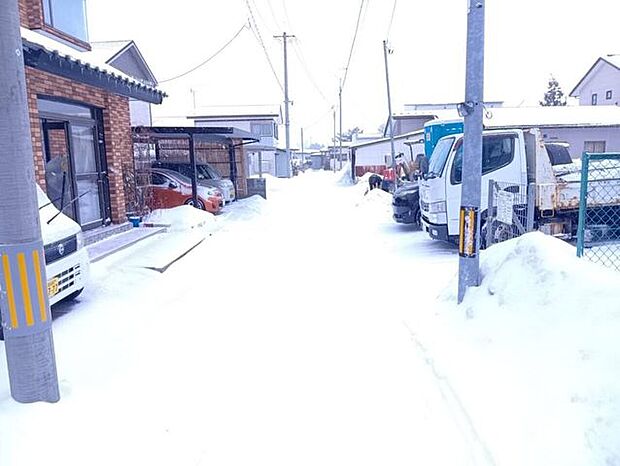 前面道路含む現地写真