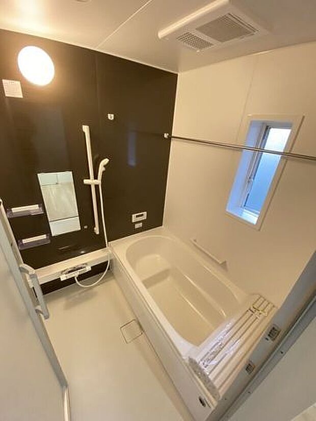 同型写真（浴室）