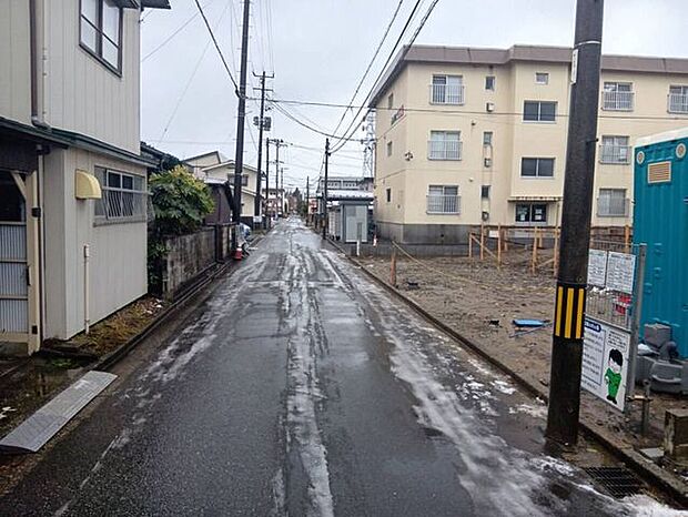 前面道路含む現地写真