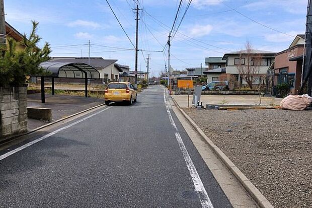前面道路含む現地写真