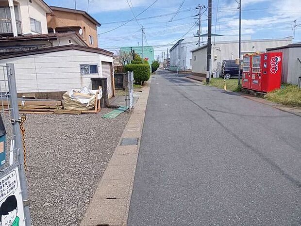 前面道路含む現地写真