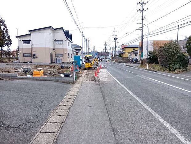 前面道路含む現地写真