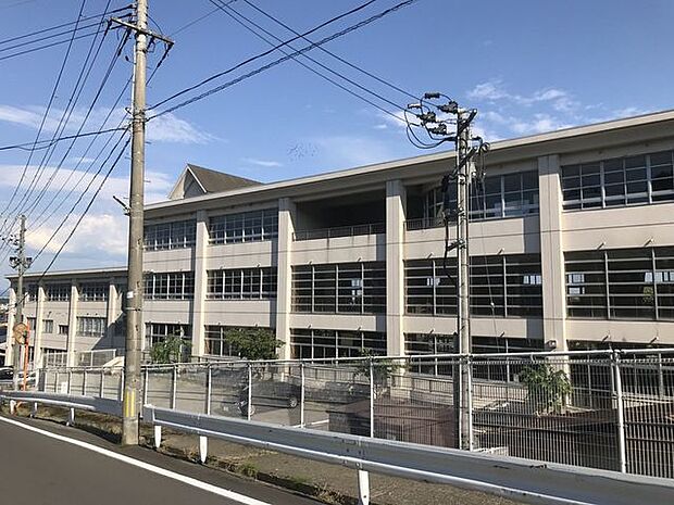 秋田市立寺内小学校 450m