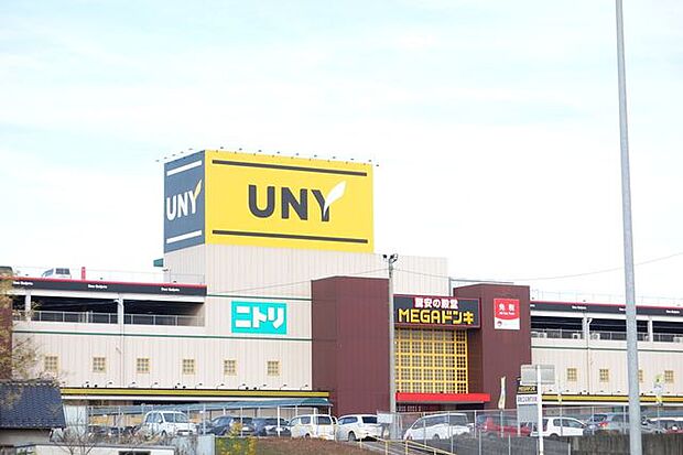 MEGAドン・キホーテUNY 美濃加茂店 1400m