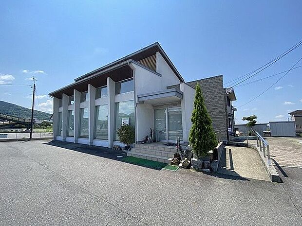 たけのこ歯科医院車で4分 2100m