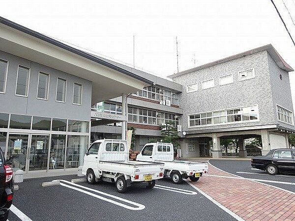 八百津町役場 890m