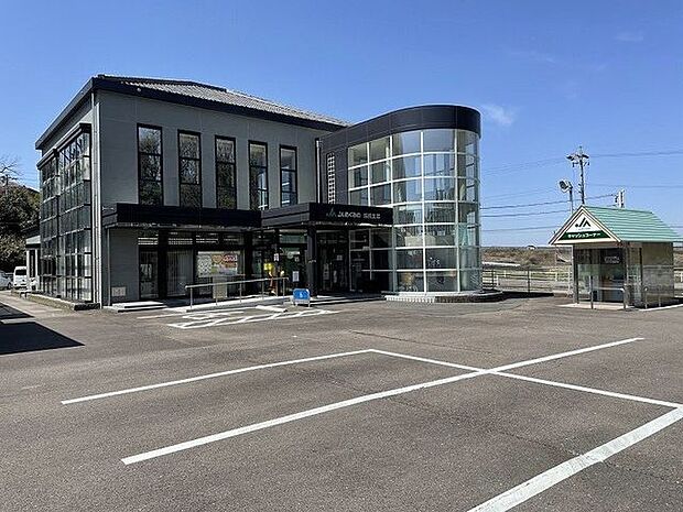 ＪＡめぐみの 坂祝支店車で4分 2200m