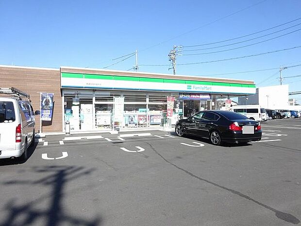 ファミリーマート美濃加茂中富町店 350m