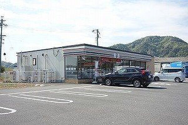 セブン-イレブン 美濃加茂深田町店 640m