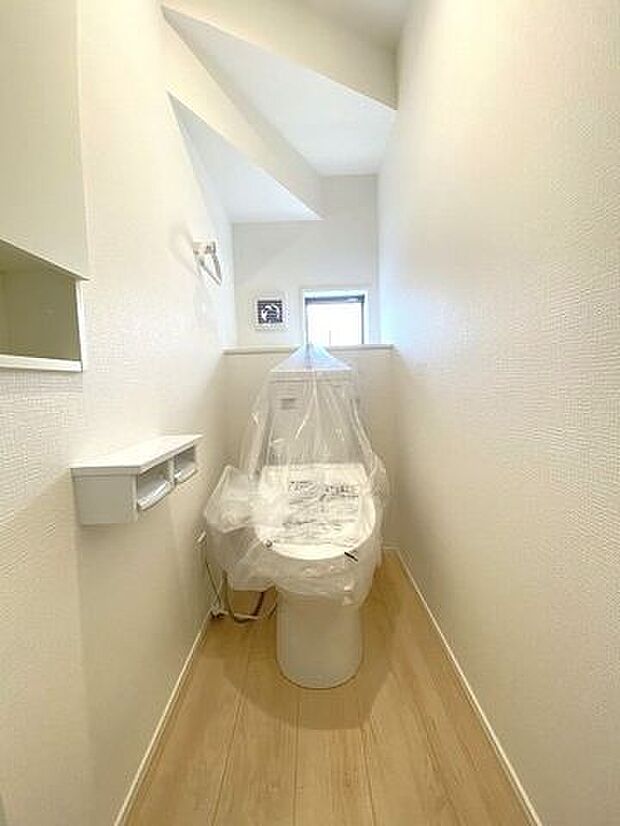 1Fトイレ　ウォシュレットトイレです。