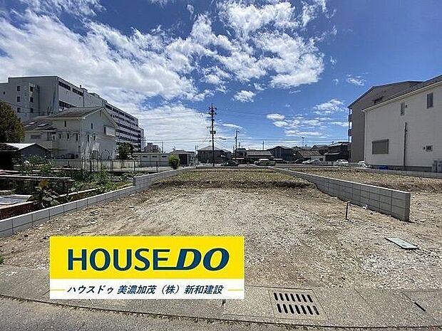 完成前の物件はイメージしづらい…。そんなお悩みありませんか？ハウスドゥ美濃加茂では、同じ会社が建てた完成物件をご案内いたします♪完成前だからこそ受けられるサービス工事などメリットのご提案、いたします！