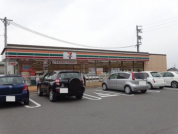 セブン‐イレブン 美濃加茂森山町店　車で2分 950m