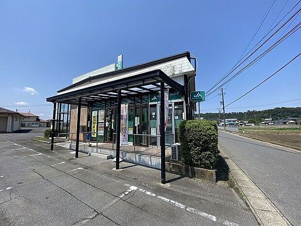 ＪＡめぐみの 下米田支店 900m