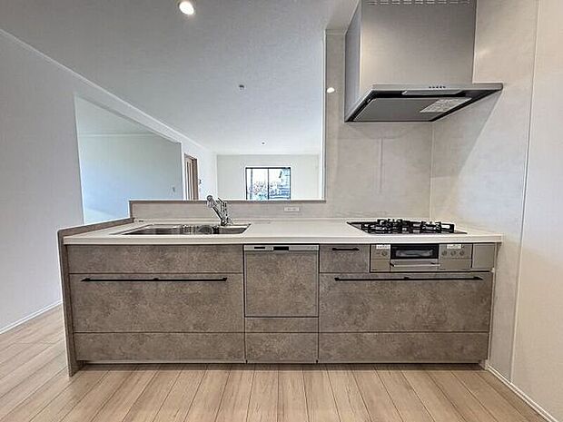 大きなシンクや広いワークトップやたっぷりの収納スペース！使い勝手が良く毎日のお料理が楽しくなりそう♪