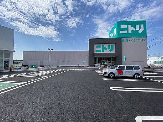 ニトリ 美濃加茂店 350m