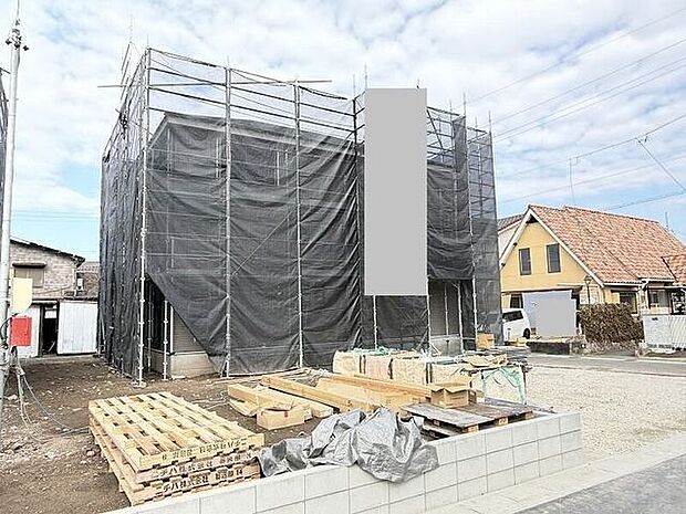 完成前の物件に限り、カラー選択やオプション工事 などのサービス特典が受けられる場合がございます。詳しくお知りになりたい方はお気軽にお問合せください。