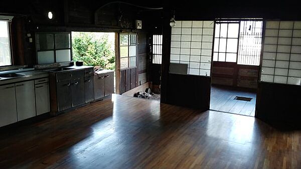 detached 岩手県盛岡市湯沢6地割
地図を見る