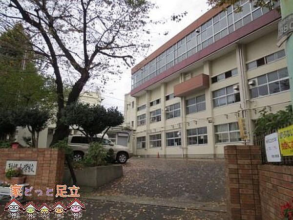 川口市立神根小学校 徒歩13分。 1030m