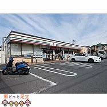 セブンイレブン足立古千谷本町3丁目店 徒歩3分。 220m