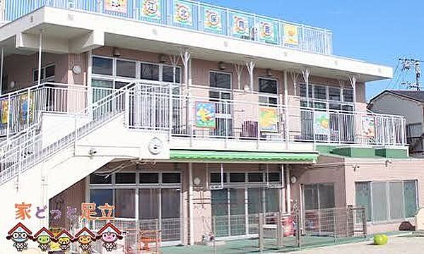 江北保育園 徒歩4分。 290m