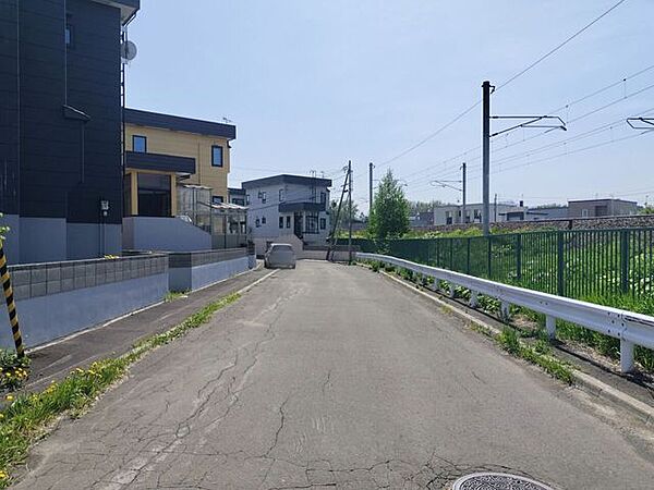 前面道路含む現地写真