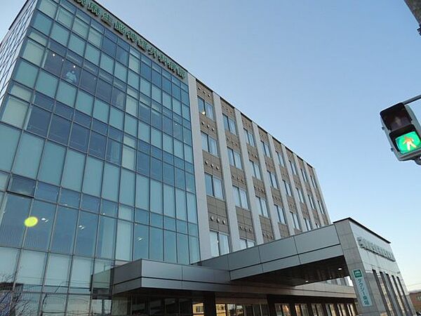 医療法人札幌麻生脳神経外科病院 740m