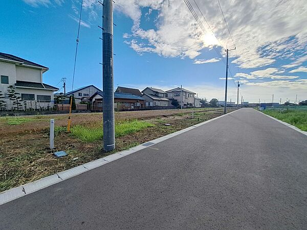 27・28・29号地側 約6.0ｍ 公道