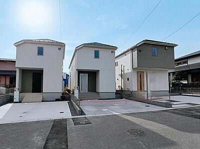 外観：全3棟　現地写真
