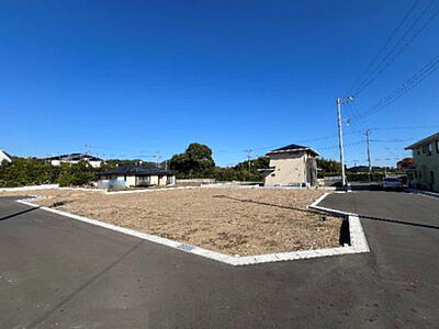 外観:建築条件なし売地 4号地側より 外観:建築条件なし売地 4号地側より