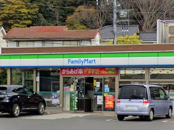 ファミリーマート君津西坂田店（550m）
