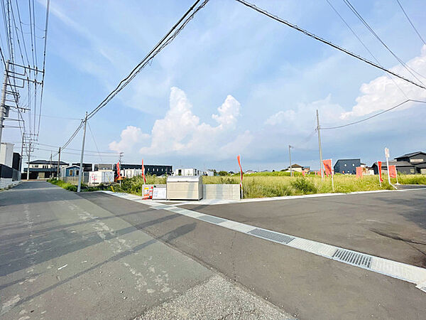 北西側 約6.0ｍ 公道 南西側 約6.0ｍ 公道