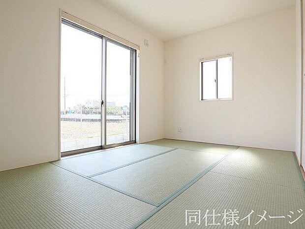 ＼同仕様写真／い草香る畳スペースは、使い方色々！客室やお布団で寝るときにぴったりの空間ですね。