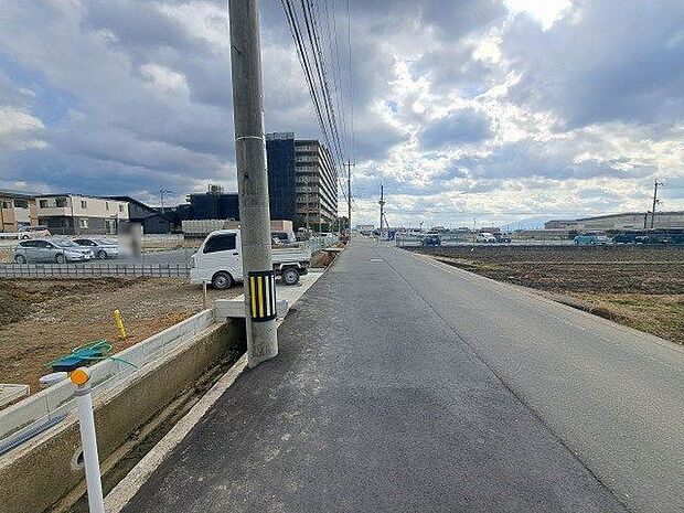 現地写真更新！現地ご案内とともに住宅ローンのご相談も承ります！実際の道路幅や雰囲気は、ぜひ一緒に現地で確認いたしましょう