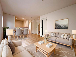 東京都八王子市元八王子町１丁目240-35