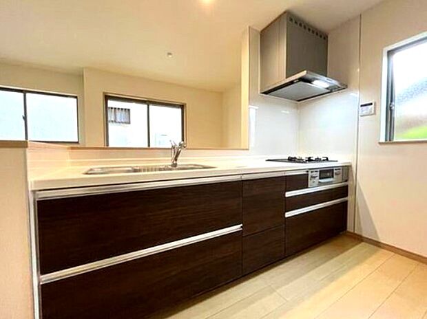 モデル画像。メーカー提携会社ならではの最新のお得になる情報お届けできます!その他物件ご案内可能です!!!