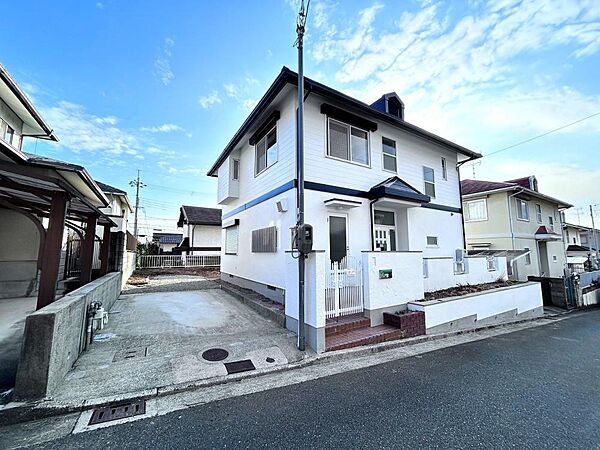 外観：328000496657